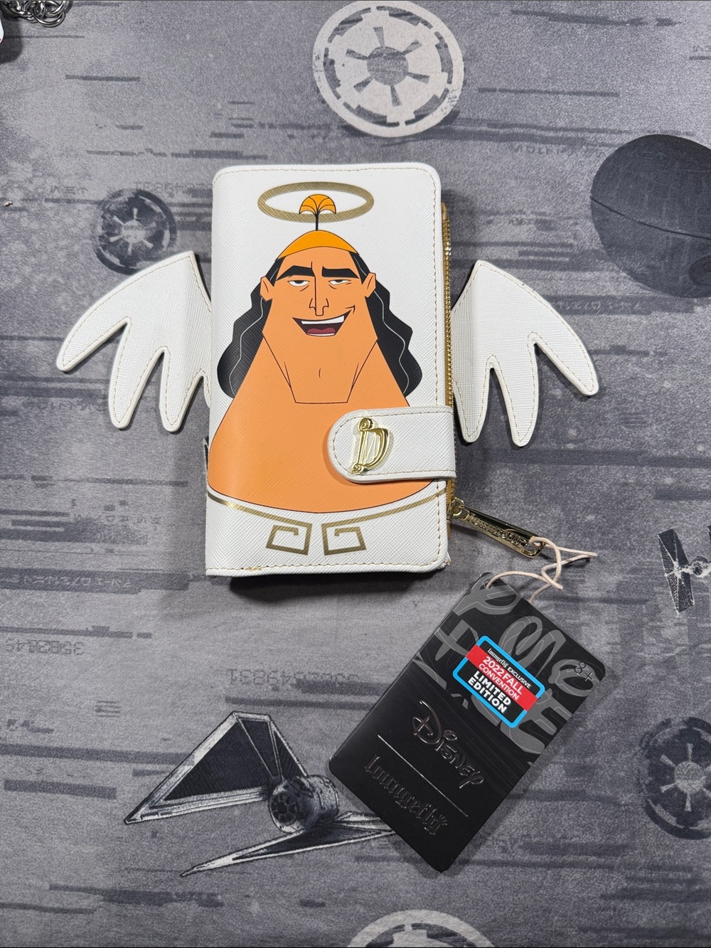 NWT DISNEY LOUNGEFLY ANGEL KRONK EMPERORS NEW GROOVE CON EXCLUSIVE WALLET